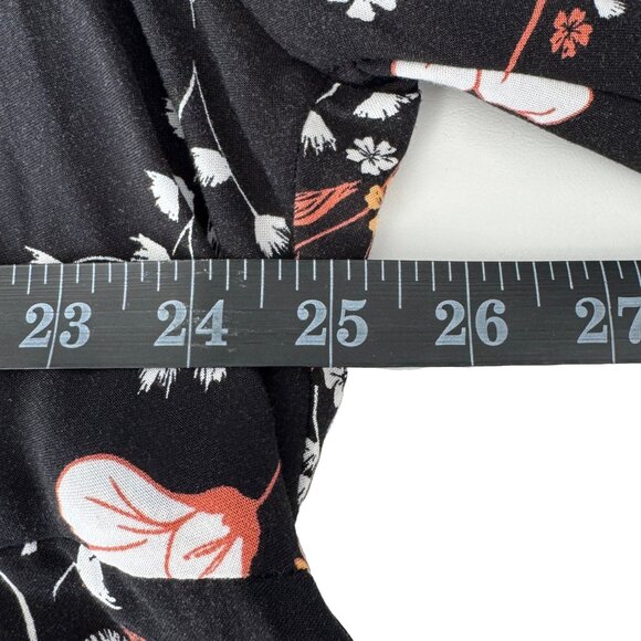 Torrid Plus Size 4 BLACK FLORAL Faux Wrap Dress - Picture 4 of 14